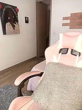 Snapshot of kitty__blackgl chatting on 8, 3, 2025 kitty blackgl online show from 8, 3, 2025