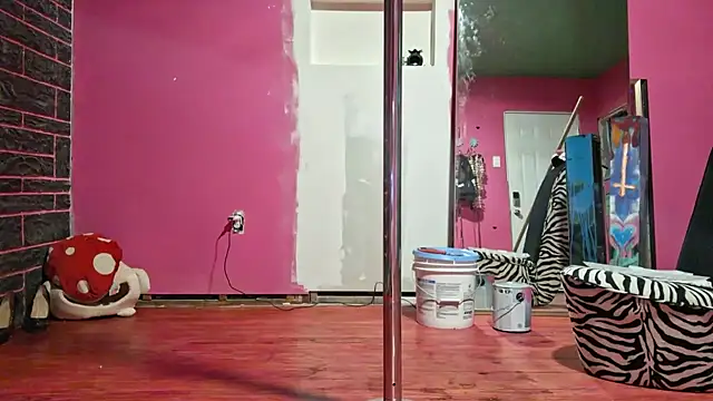 Snapshot of watermellonpussy chatting on 20, 12, 2024 watermellonpussy online show from 20, 12, 2024