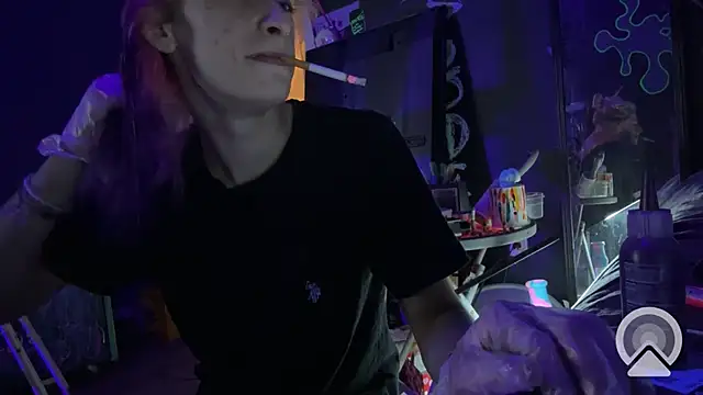 Snapshot of watermellonpussy chatting on 2, 1, 2025 watermellonpussy online show from 2, 1, 2025