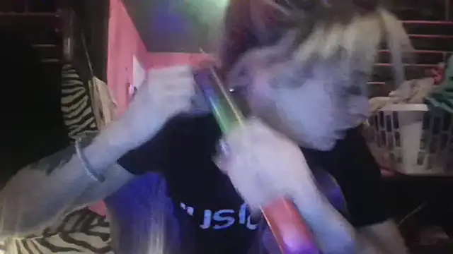 Snapshot of watermellonpussy chatting on 1, 2, 2025 watermellonpussy online show from 1, 2, 2025