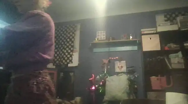 Snapshot of watermellonpussy chatting on 14, 3, 2025 watermellonpussy online show from 14, 3, 2025