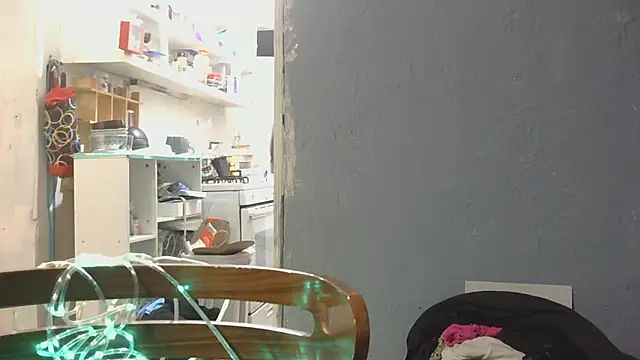 Snapshot of watermellonpussy chatting on 4, 10, 2025 watermellonpussy online show from 4, 10, 2025