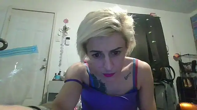 Snapshot of watermellonpussy chatting on 20, 5, 2026 watermellonpussy online show from 20, 5, 2026