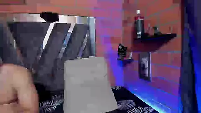 Snapshot of sainix_ chatting on 11, 12, 2024 sainix  online show from 11, 12, 2024