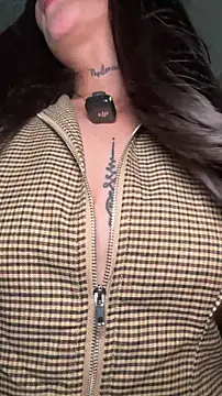 Roxanne 08 online show from 14, 4, 2026