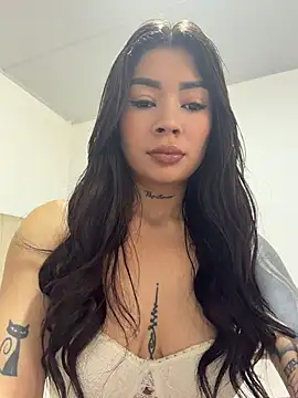 Snapshot of Roxanne_08 chatting on 27, 7, 2026 Roxanne 08 online show from 27, 7, 2026