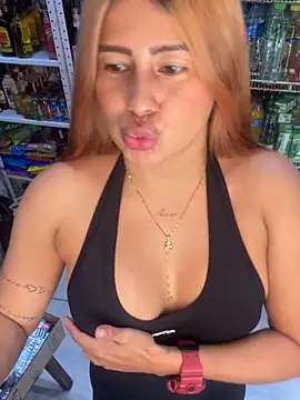 Snapshot of Amber_Martins_ chatting on 29, 1, 2025 Amber Martins online show from 29, 1, 2025