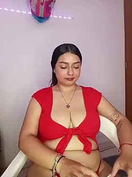 Snapshot of Kittyy_Hott_ chatting on 11, 4, 2026 Kittyy Hott online show from 11, 4, 2026