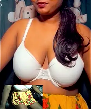 Snapshot of SLteena chatting on 7, 8, 2026 SLteena online show from 7, 8, 2026