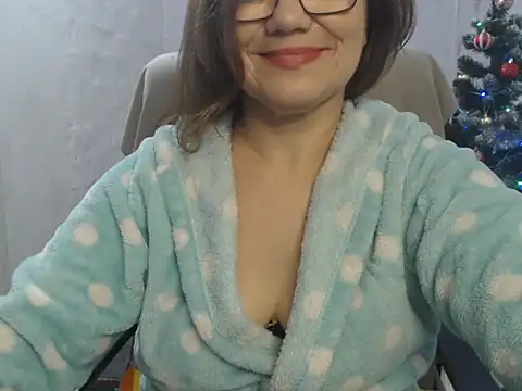 KittyyLaBeauty online show from 5, 1, 2026