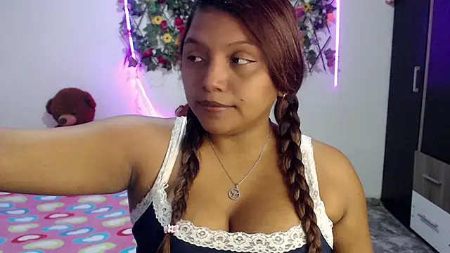 Snapshot of sexysusan4you chatting on 15, 10, 2025 sexysusan4you online show from 15, 10, 2025