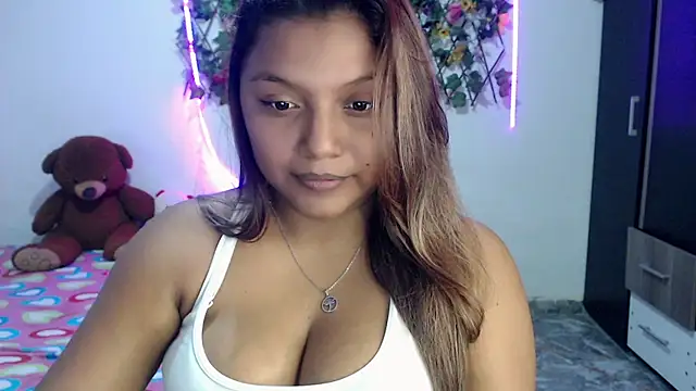 Snapshot of sexysusan4you chatting on 16, 10, 2025 sexysusan4you online show from 16, 10, 2025