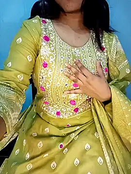 Snapshot of Dayna-36 chatting on 21, 12, 2024 Dayna-36 online show from 21, 12, 2024