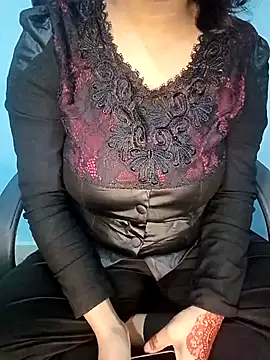 Snapshot of Dayna-36 chatting on 10, 1, 2025 Dayna-36 online show from 10, 1, 2025