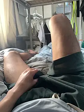 Snapshot of Bigdickk4U chatting on 14, 10, 2025 Bigdickk4U online show from 14, 10, 2025