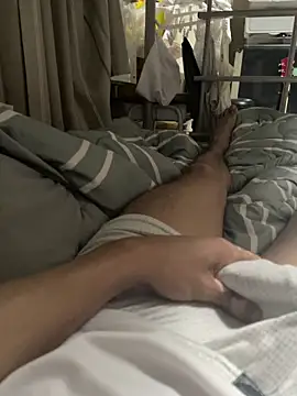 Snapshot of Bigdickk4U chatting on 7, 11, 2025 Bigdickk4U online show from 7, 11, 2025