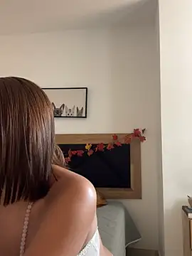 Susi bell online show from 6, 2, 2025