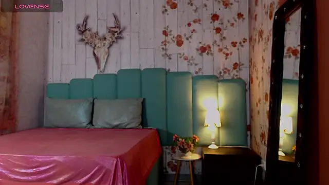 Alison Simmons online show from 14, 12, 2024