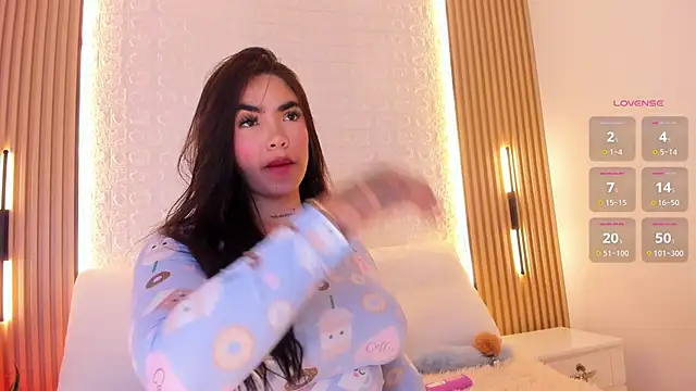 alyssa vargas online show from 9, 11, 2025