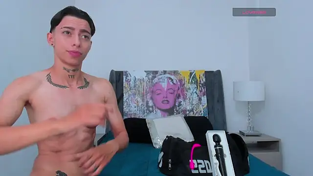 AmberAdams  online show from 12, 12, 2024