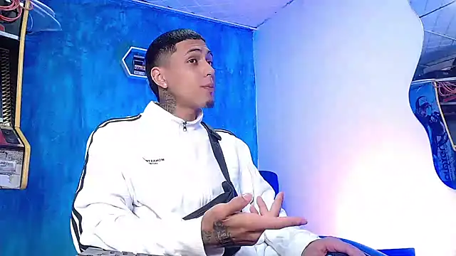 Liam lee online show from 23, 12, 2024