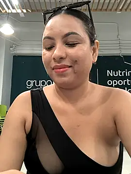 Francesca ferrari online show from 22, 3, 2025