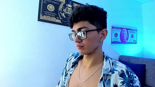 TylerWhite  online show from 11, 1, 2025