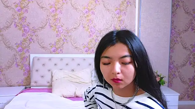 Shy Kira online show from 24, 1, 2025