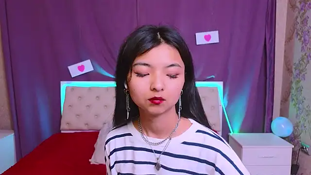 Shy Kira online show from 12, 2, 2025