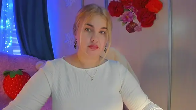 CoraSwon online show from 6, 2, 2025