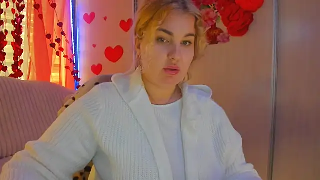 CoraSwon online show from 22, 2, 2025