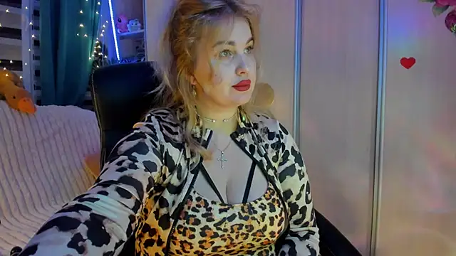 Snapshot of CoraSwon chatting on 21, 2, 2026 CoraSwon online show from 21, 2, 2026