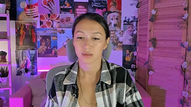 LanaBaker online show from 27, 1, 2025