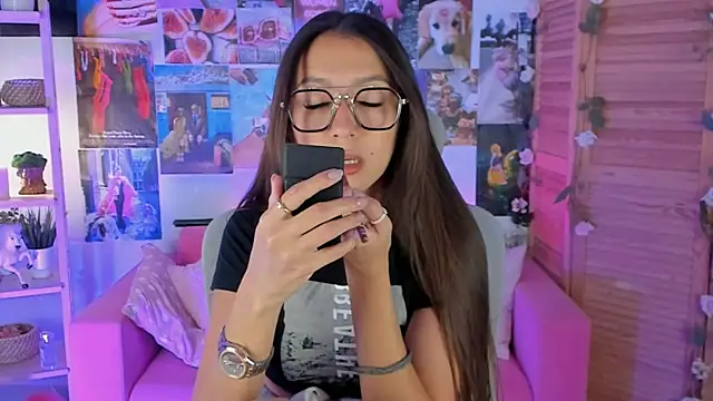 LanaBaker online show from 9, 2, 2025