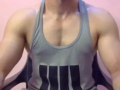 Snapshot of heman_2 chatting on 4, 6, 2026 heman 2 online show from 4, 6, 2026