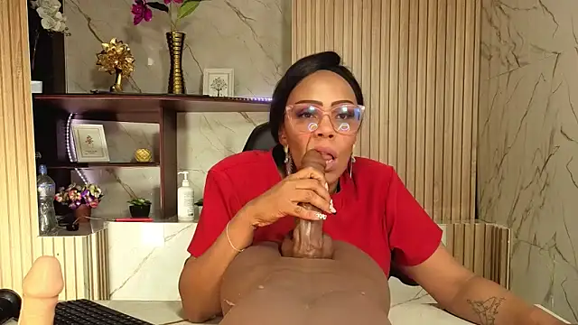 Snapshot of AmberNix chatting on 15, 4, 2026 AmberNix online show from 15, 4, 2026