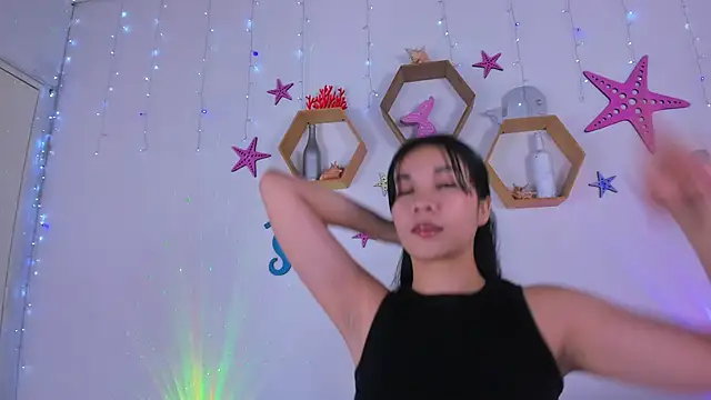 Emiily Parkerr online show from 17, 9, 2025