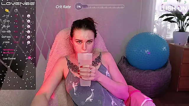 Bella  Swoon online show from 20, 2, 2025