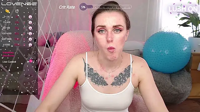 Bella  Swoon online show from 18, 3, 2025