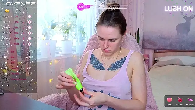 Bella  Swoon online show from 14, 4, 2026