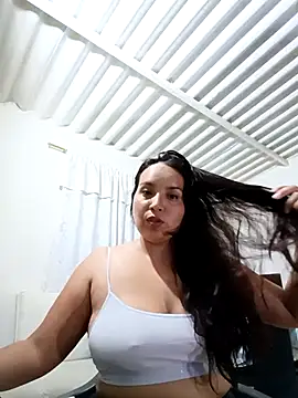 Snapshot of allison-dreams chatting on 14, 3, 2025 allison-dreams online show from 14, 3, 2025