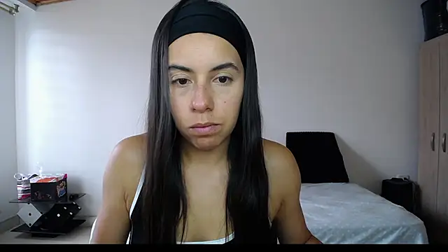 Mariam Gomezxxx online show from 8, 10, 2025