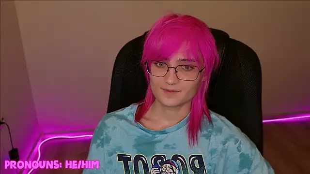 CuteYukiKun online show from 20, 12, 2024