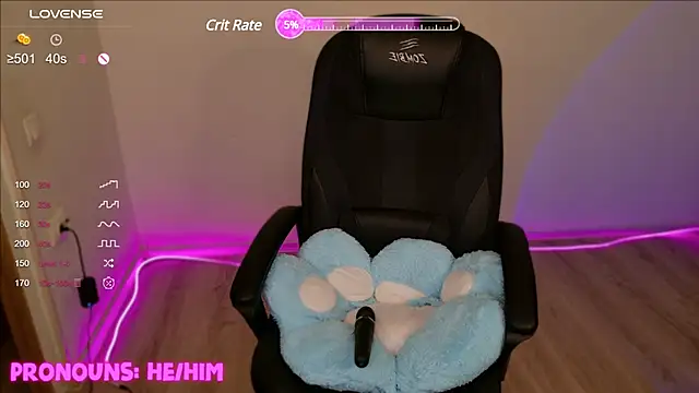 CuteYukiKun online show from 1, 1, 2025