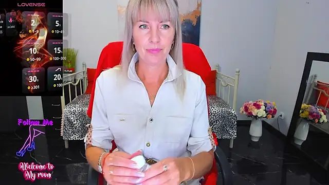 Snapshot of Anita_Tayson chatting on 6, 8, 2026 Anita Tayson online show from 6, 8, 2026