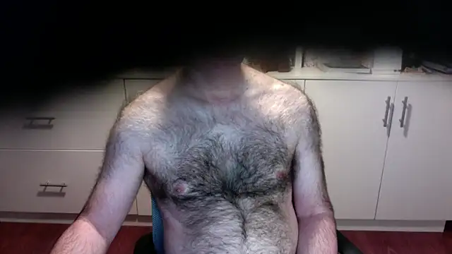 Snapshot of spanishairy chatting on 14, 10, 2025 spanishairy online show from 14, 10, 2025