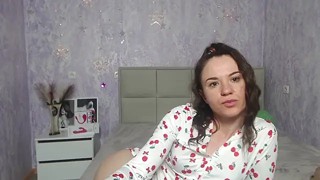 KaraCriegs online show from 30, 1, 2025