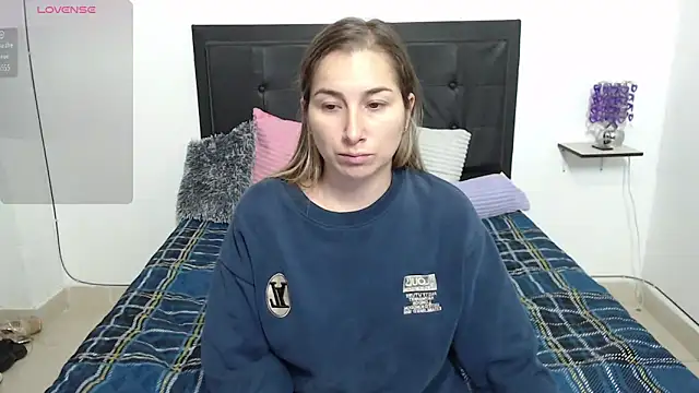 Iris love18 online show from 13, 2, 2025