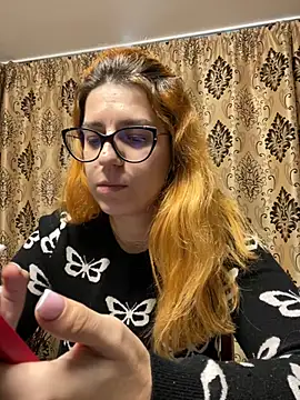 NadiraNoor online show from 28, 1, 2025