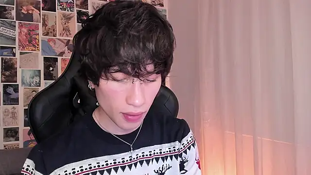 Snapshot of liamelf chatting on 29, 12, 2024 liamelf online show from 29, 12, 2024